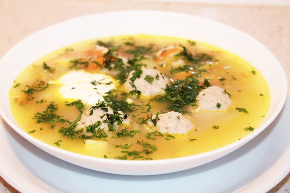 La zuppa di polpette è ideale per la fase di Alternanza della Dieta Dukan